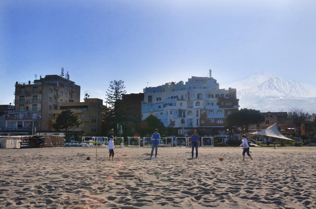 شقة Terrazza Sul Mare جيارديني ناكسوس المظهر الخارجي الصورة